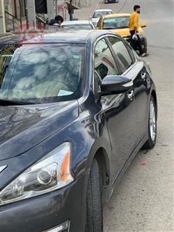 نيسان ألتيما